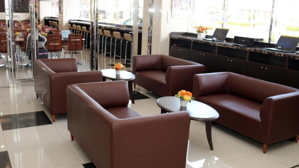 Toyoko Inn Gumma Isesaki Ekimae photo 1