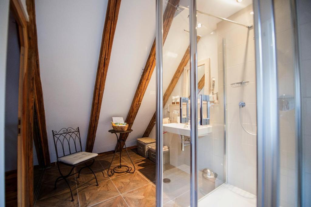GoldGemäuer Appartements, Urlaub in der historischen Ochsenfurter Kunstschmiede photo 4