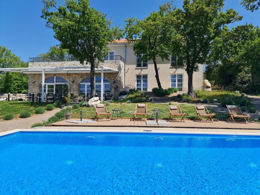 Boutique Resort OSMA photo 1