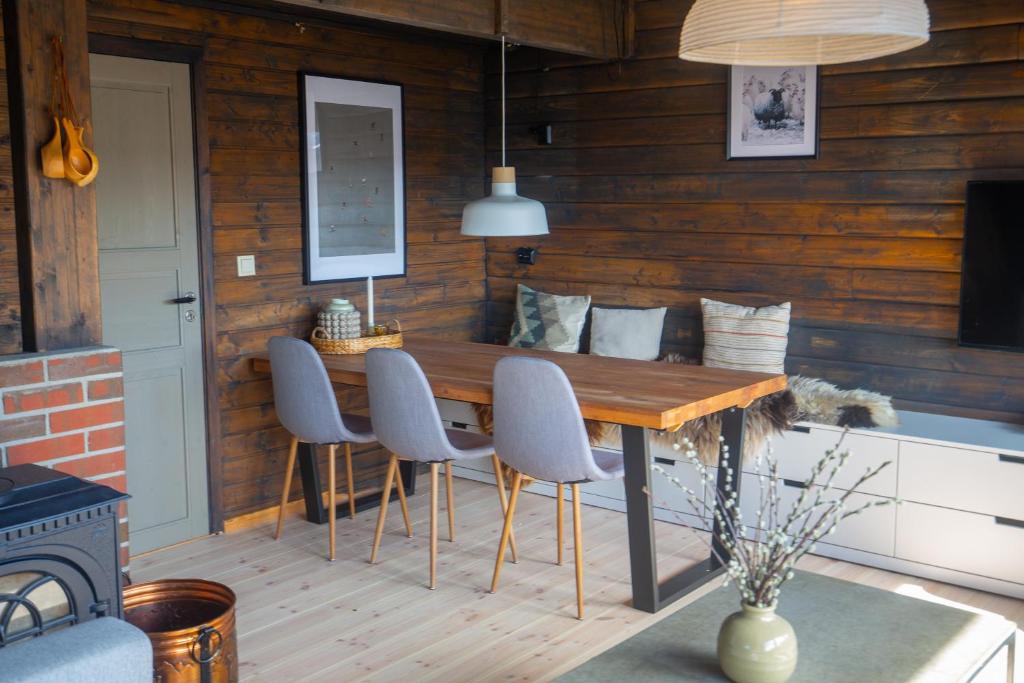Fidjeland Holiday Home photo 4