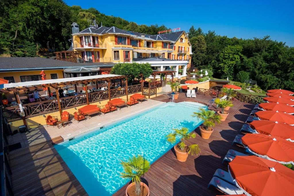 Les Trésoms Lake and Spa Resort photo 2