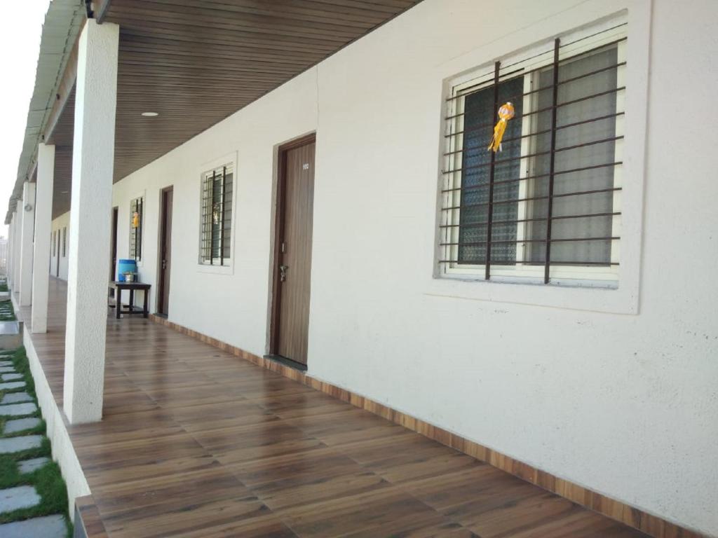 Hotel Krishna Exotica photo 4