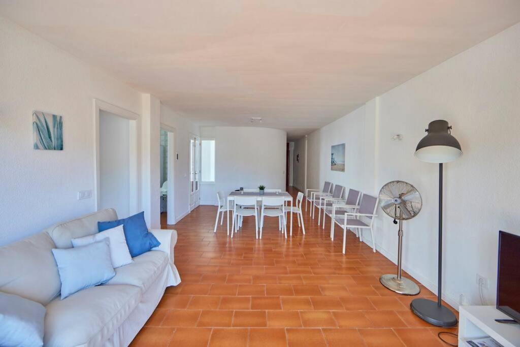 Nura Houses Apatment Magaluf 4 photo 4