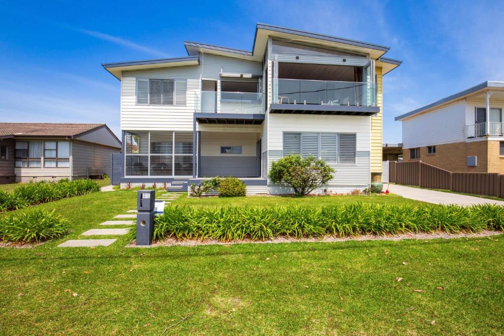 Yelo at Culburra I Pet Friendly I 1 Min Walk to Beach photo 3