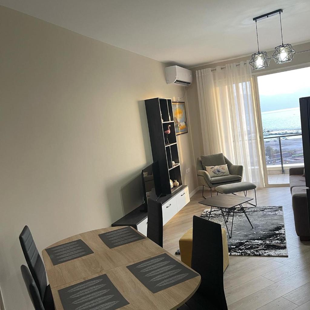 Lungo Mare the city center apartment in Vlore #39 photo 3
