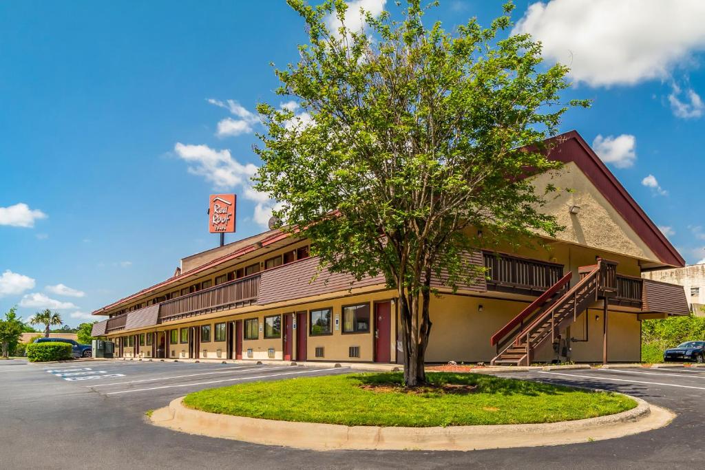 Red Roof Inn Columbia East - Ft Jackson photo 2