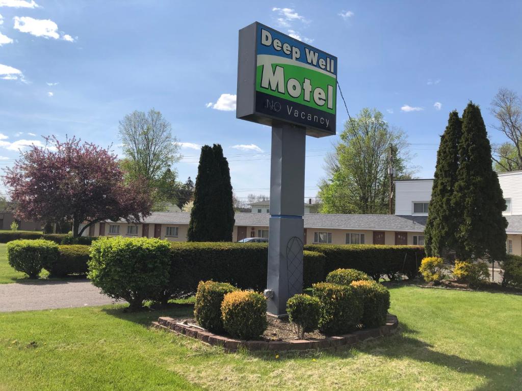 Deep Well Motel image