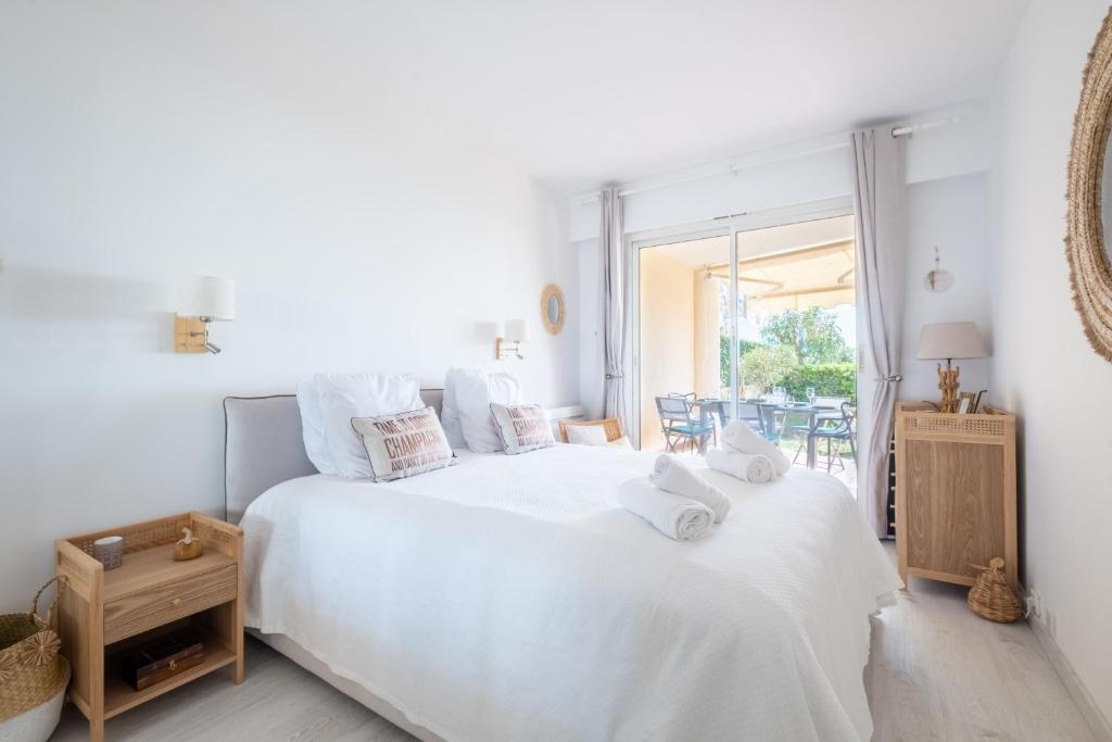 SERRENDY 2 bedroom apartment garden & sea view photo 3