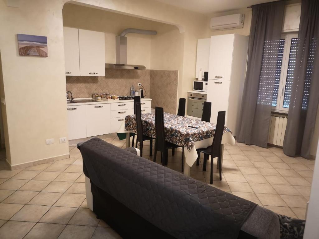 Roma Marine House photo 1