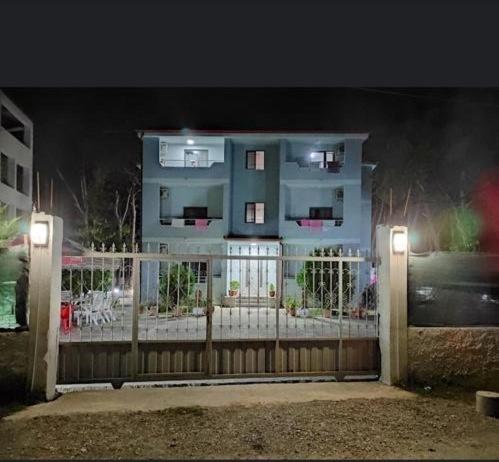 Vila Leo
