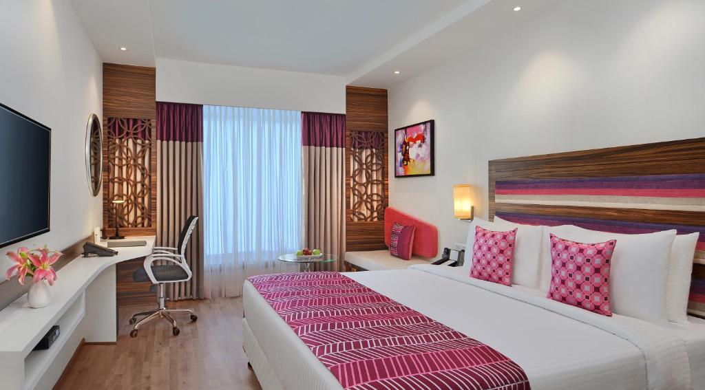 Fortune Inn Promenade, Vadodara - Member ITC's Hotel Group photo 1