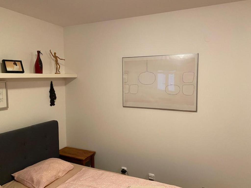 Cosy Studio Apartment Near Florenc in Prague - Tap to explore photos