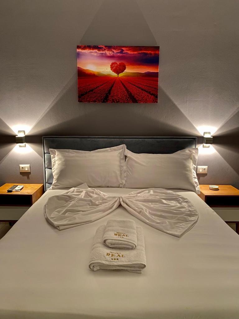 Hotel Real photo 1