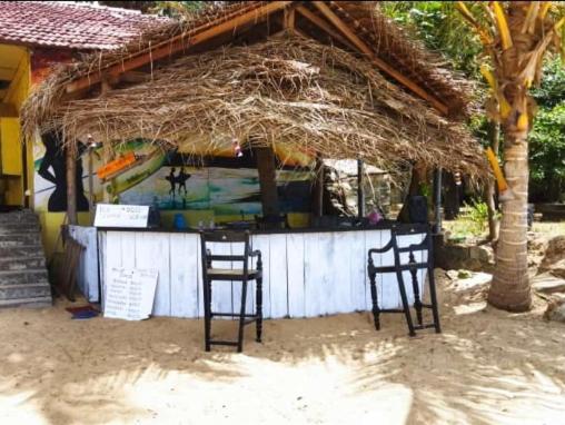 Shashini Beach Resort photo 4