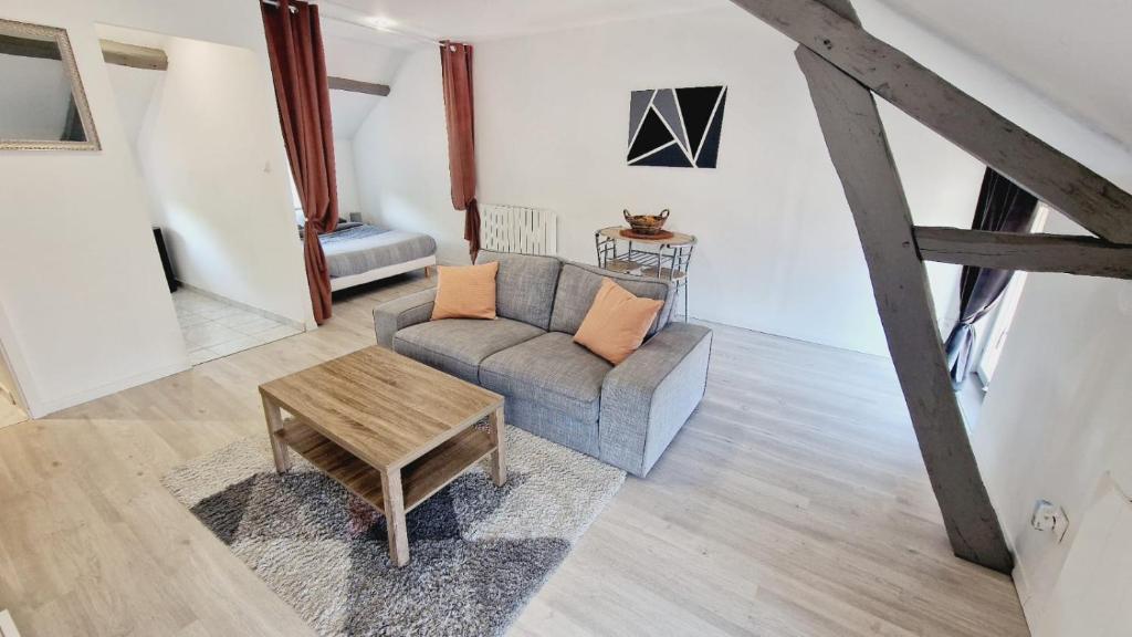 J.Mo Home - Louvroil - Calme - Idéal couple - Déplacement PRO photo 2