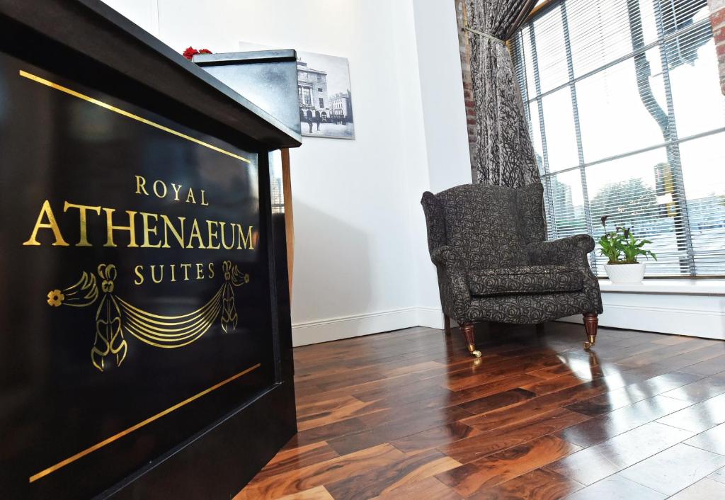 Royal Athenaeum Suites photo 1