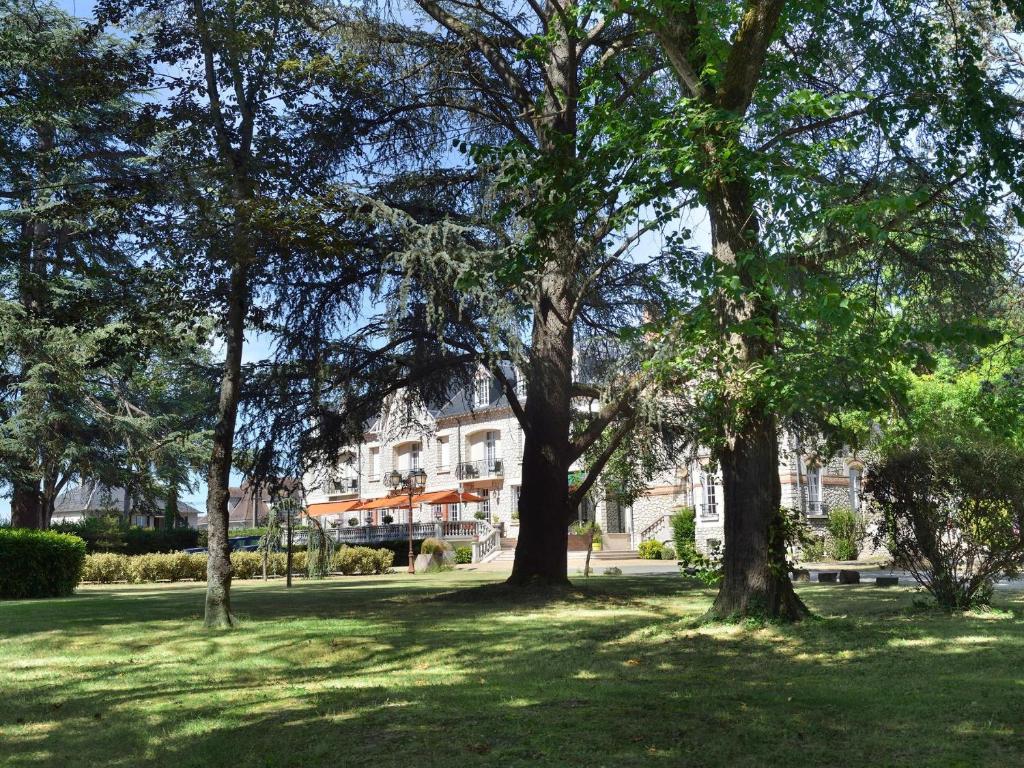 Logis Hôtel Restaurant Le Parc photo 2