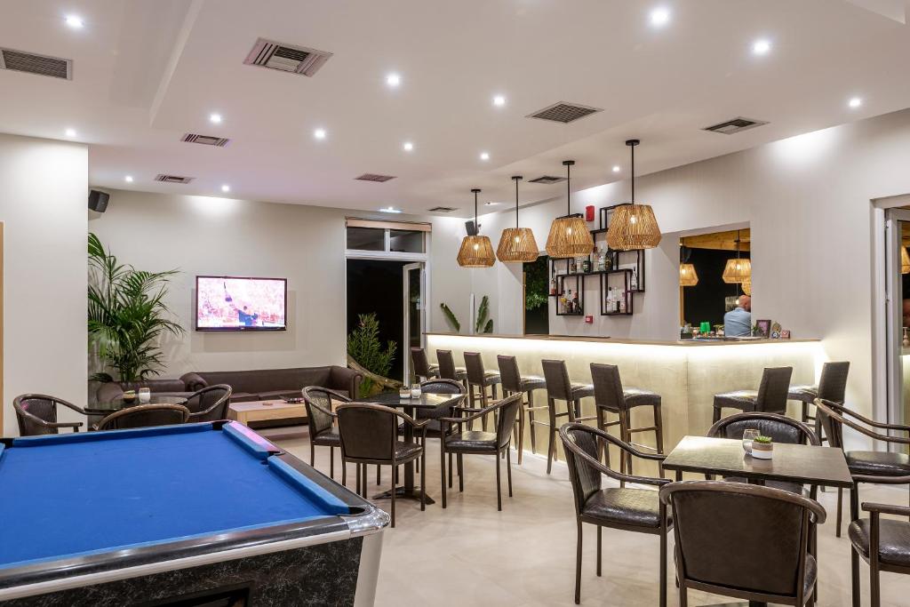 Cirillo Family Hotel-Christinas Studios photo 3