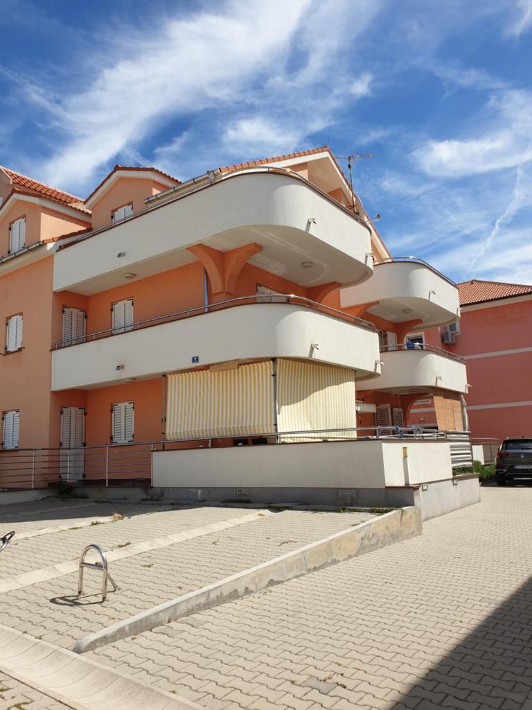 Sunrise apartment