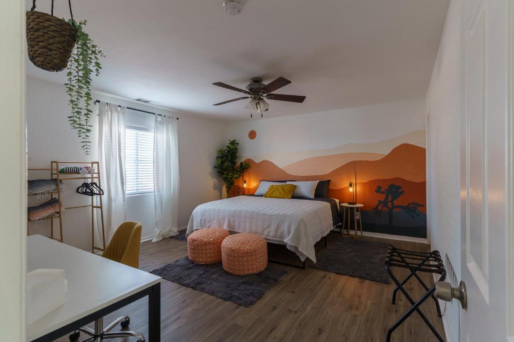 Desert Twilight 29 - Hot Tub & EV Charger photo 2
