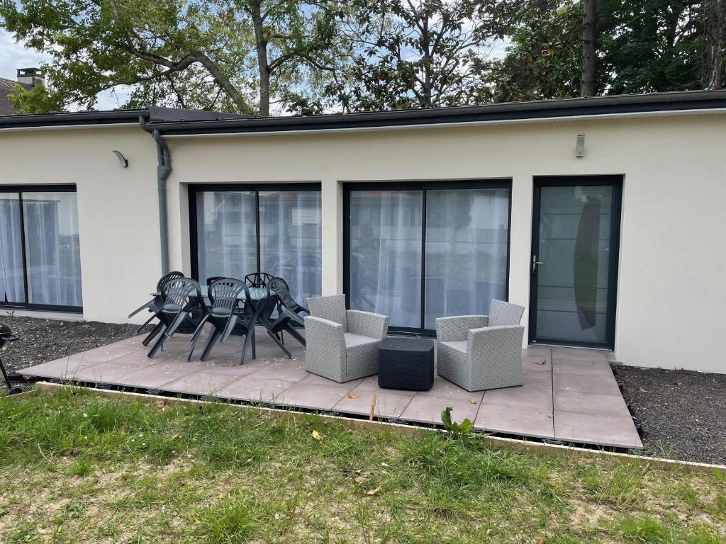 Maison La capucine sur Quai de Seine, wifi, machine à laver, parking privé gratuit