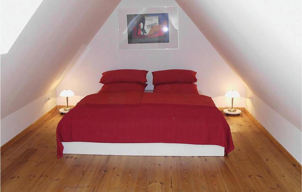 Awesome Apartment In Altenmedingen With 2 Bedrooms And Wifi photo 1