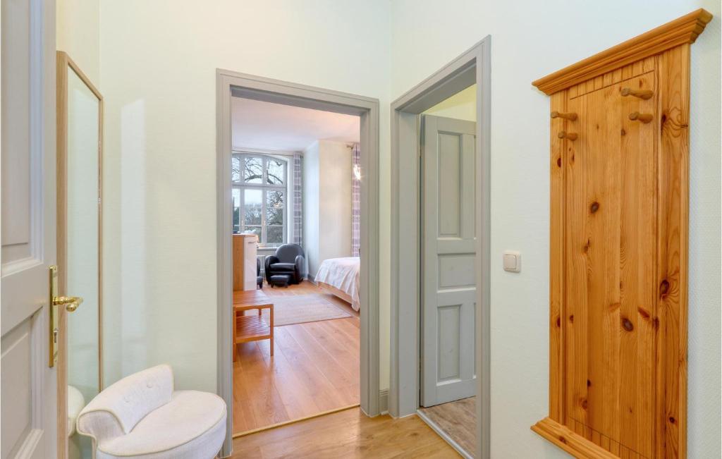 Nice Apartment In Krakow Am See With Wifi photo 4