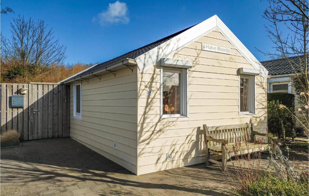 Beautiful Home In Breskens With Wifi And 1 Bedrooms