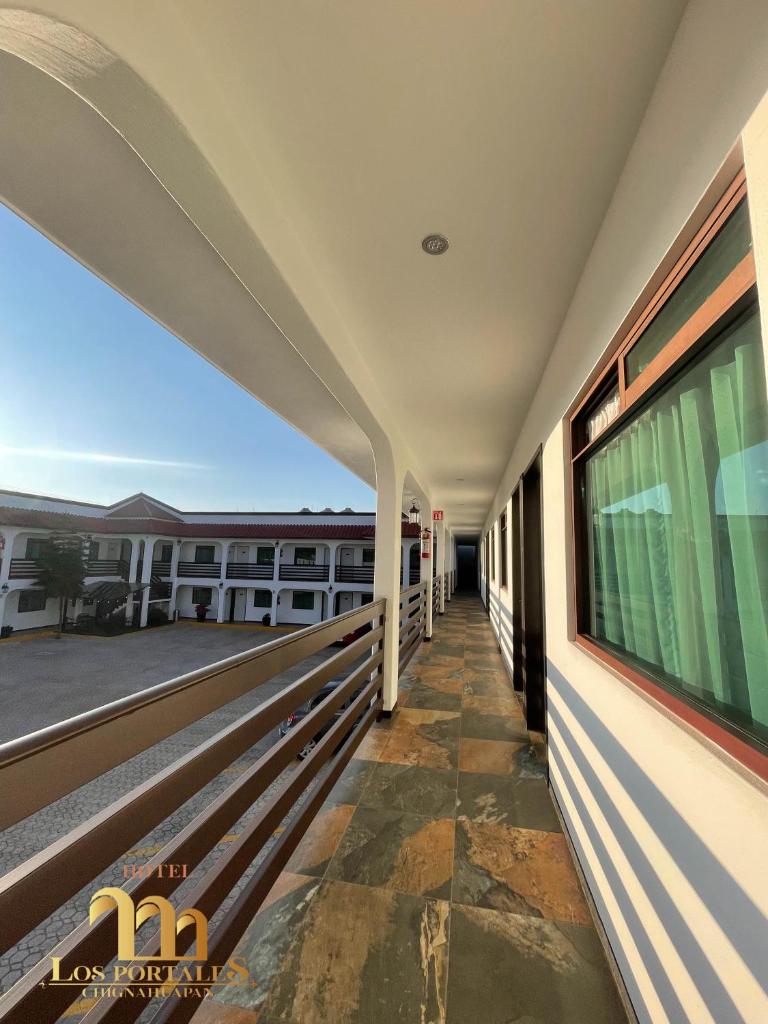 HOTEL LOS PORTALES CHIGNAHUAPAN photo 3