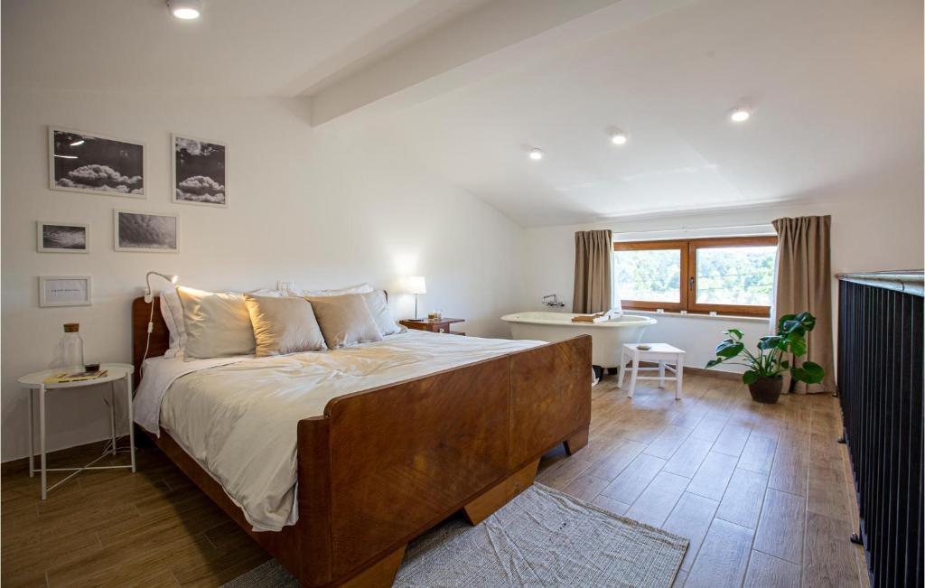 Beautiful Home In Gracisce With 1 Bedrooms, Wifi And Outdoor Swimming Pool photo 1