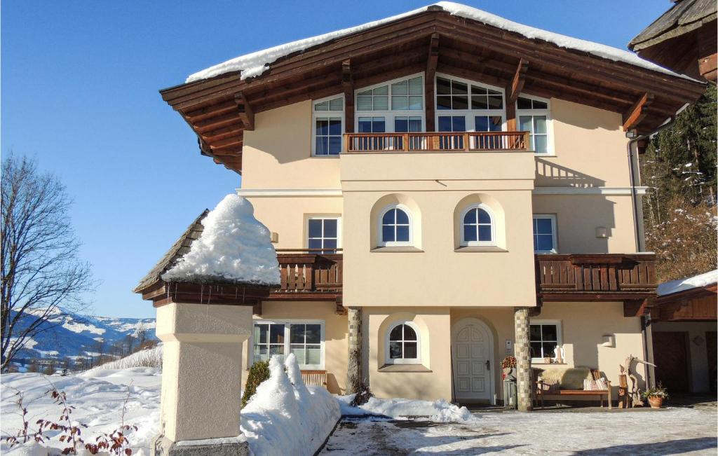 Nice Apartment In Brixen Im Thale With 2 Bedrooms And Wifi photo 2