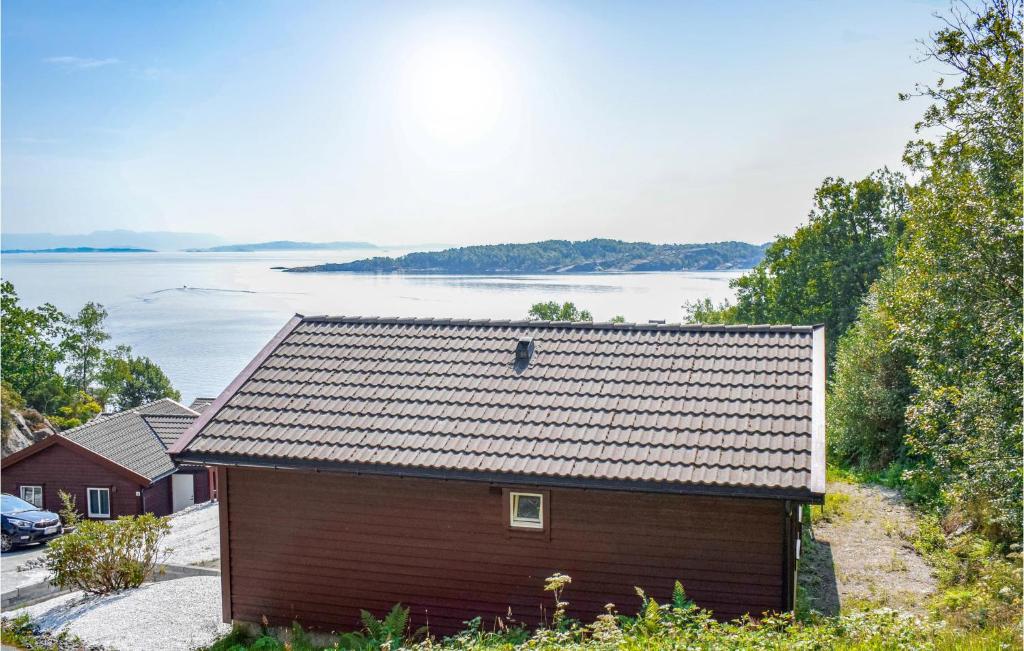 Beautiful Home In Nedstrand With 4 Bedrooms, Sauna And Wifi photo 1