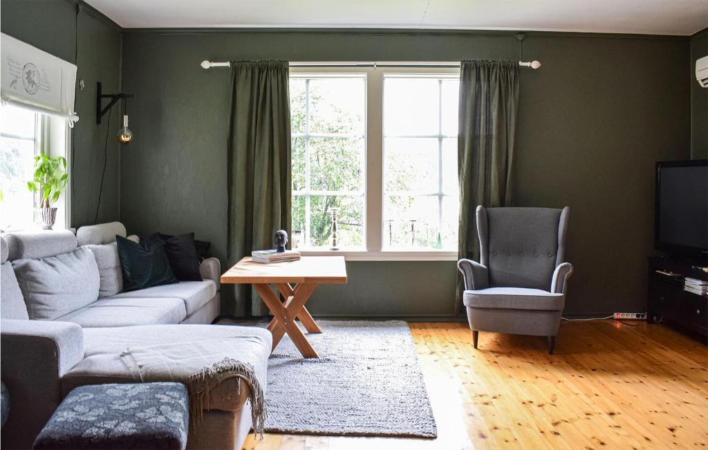 Beautiful Home In Tysse With 2 Bedrooms And Wifi photo 1