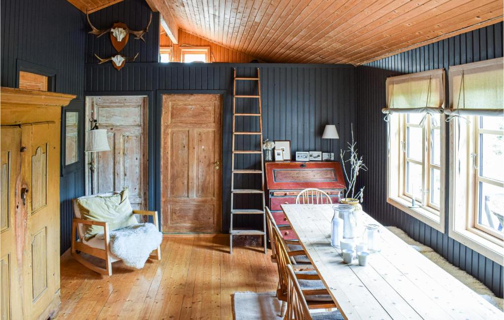Amazing Home In Sjusjen With 4 Bedrooms And Wifi photo 2