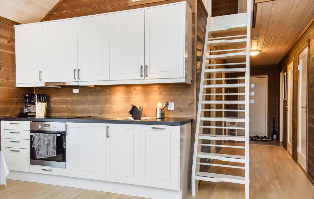 Awesome Home In Sjusjen With 3 Bedrooms And Wifi photo 1