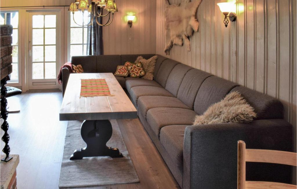 Amazing Home In Treungen With 5 Bedrooms And Sauna photo 1