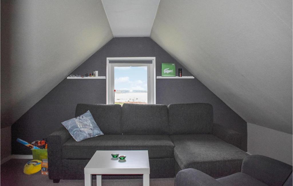 Nice home in Fjälkinge with WiFi and 4 Bedrooms photo 1