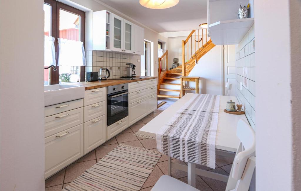 Beautiful Home In Rydsgrd With 2 Bedrooms And Wifi photo 2