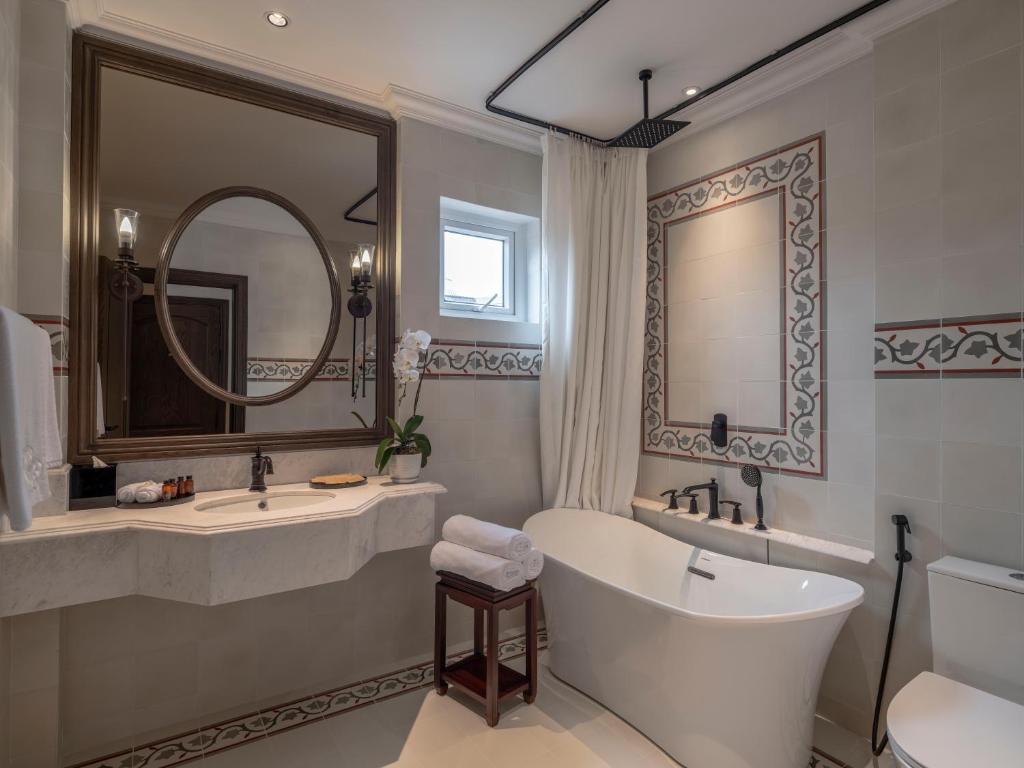 Khách Sạn De Syloia 