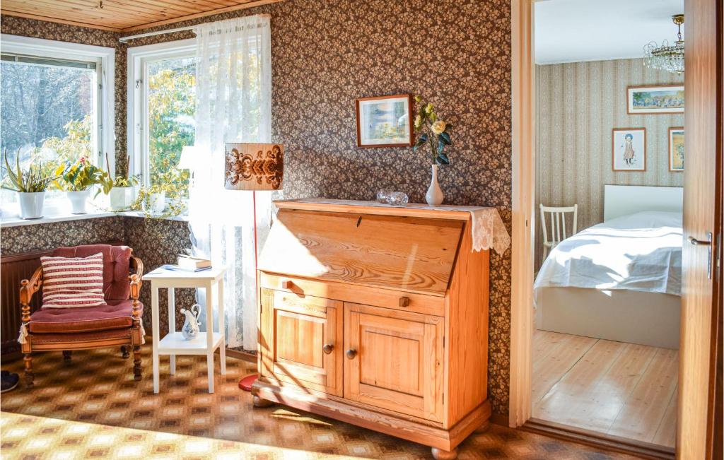Awesome Home In Lnashult With 3 Bedrooms photo 3