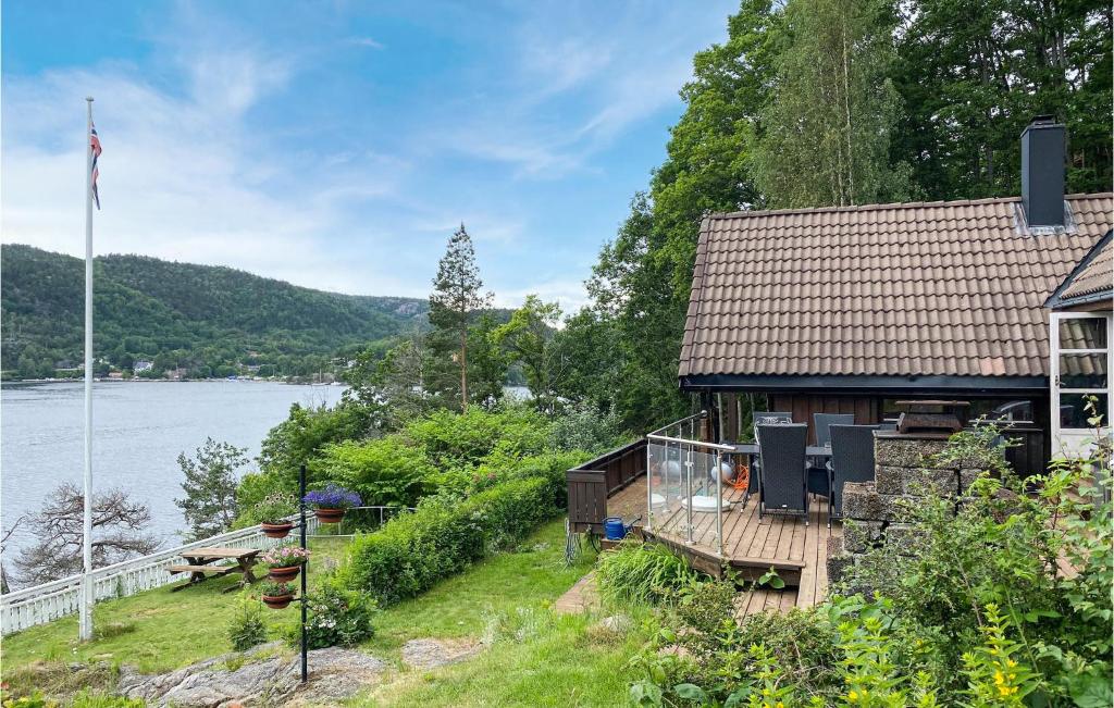 Nice Home In Kristiansand With 4 Bedrooms