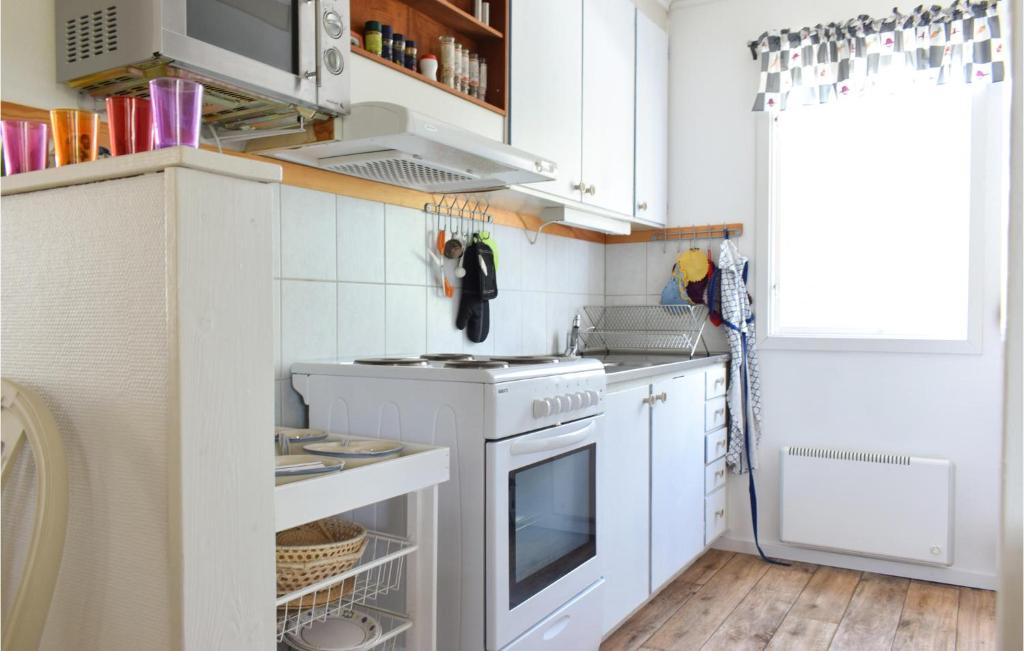 Stunning Home In Oskarshamn With 3 Bedrooms And Internet photo 4