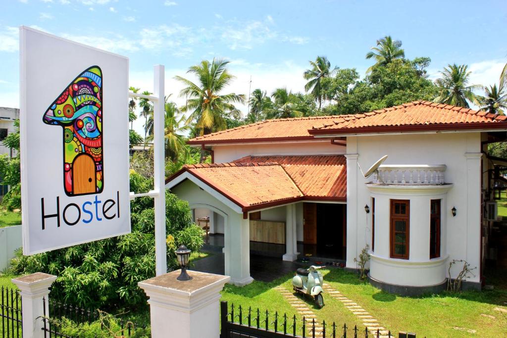 Hostel First Katunayake