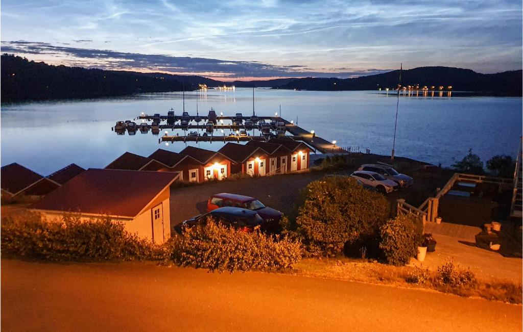 Stunning Apartment In Svanesund With 2 Bedrooms And Wifi photo 1