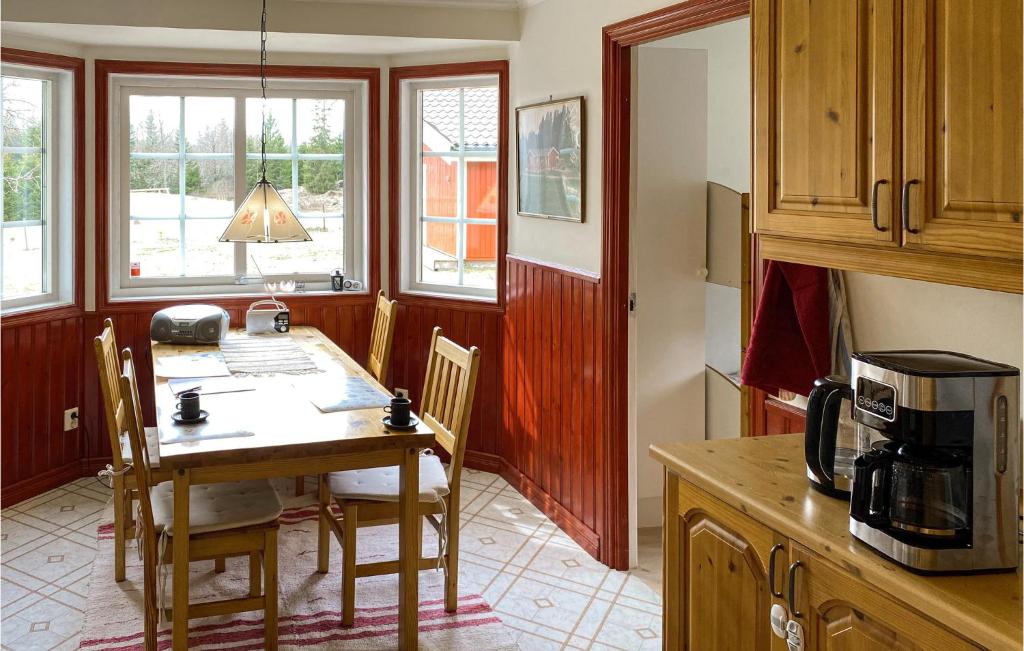 Stunning Home In Ambjrnarp With Sauna, Wifi And 3 Bedrooms photo 2