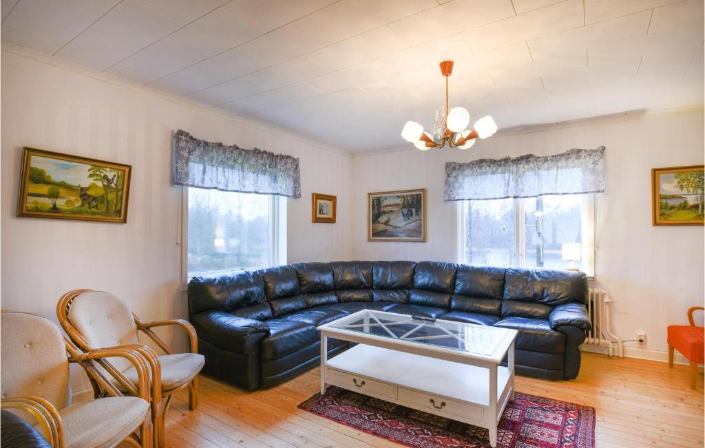 Amazing Home In Kalv With 4 Bedrooms And Wifi photo 4