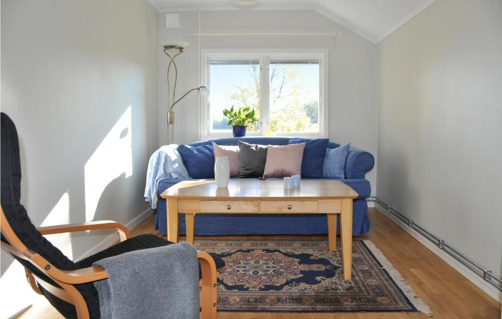1 Bedroom Pet Friendly Home In Säffle - Tap to explore photos