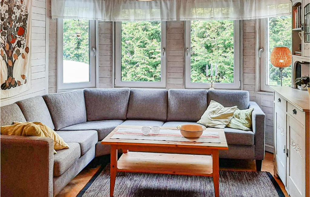 Stunning Home In Arvika With 3 Bedrooms And Wifi photo 4