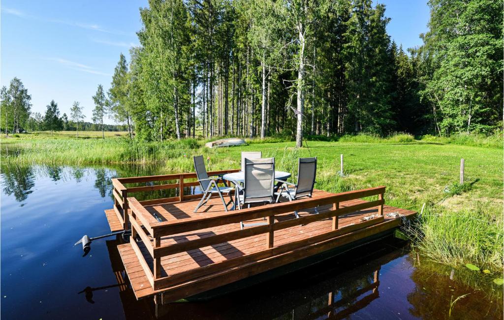 Amazing Home In motfors With 1 Bedrooms And Private Swimming Pool photo 4