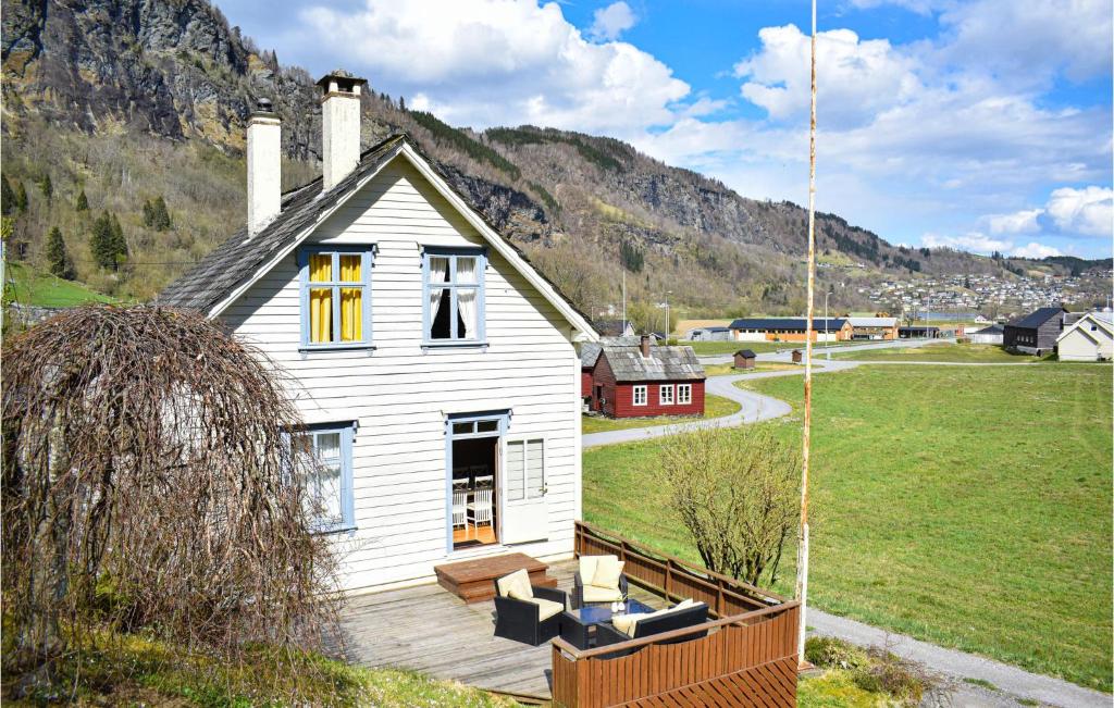 Beautiful Home In Norheimsund With 3 Bedrooms